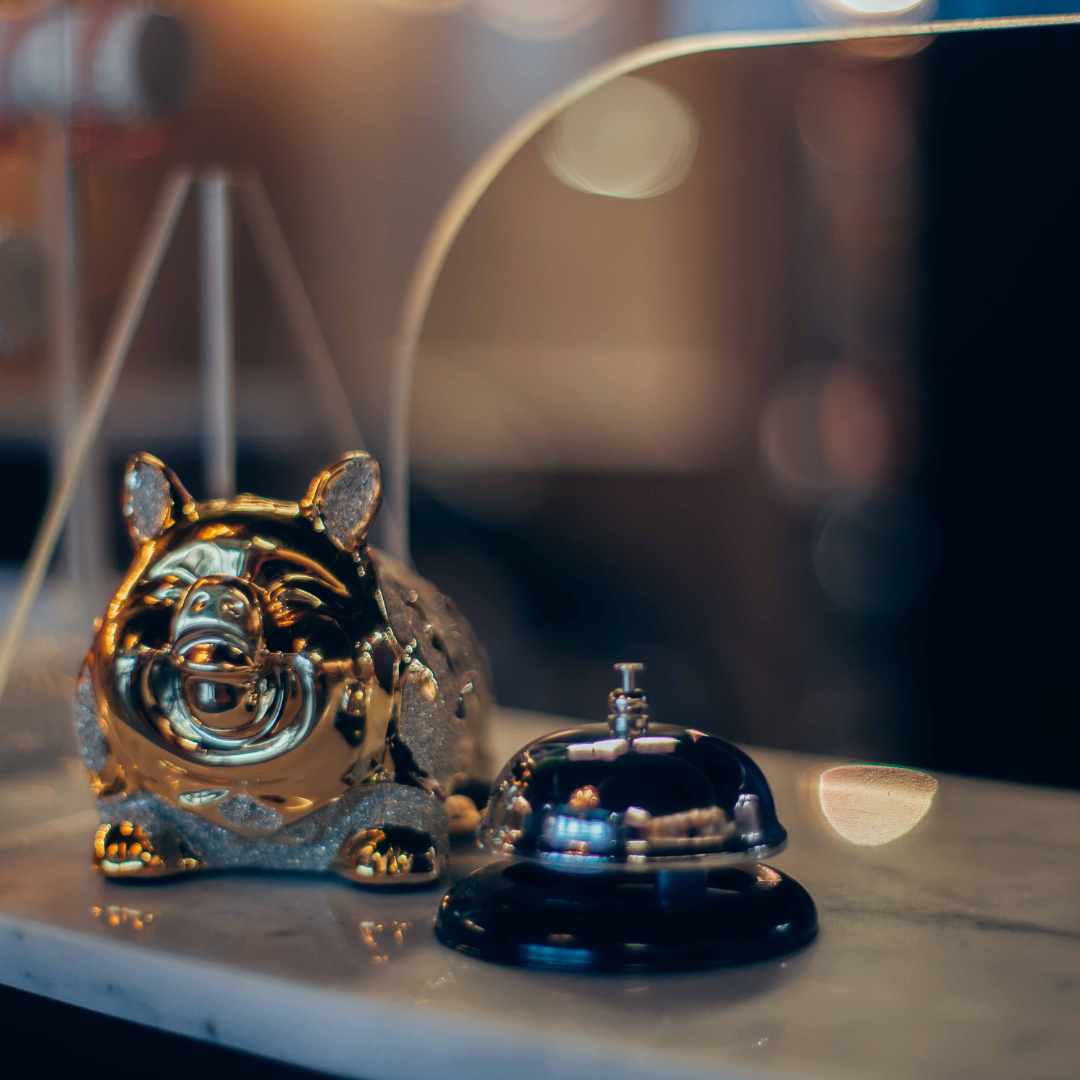 Receptionist